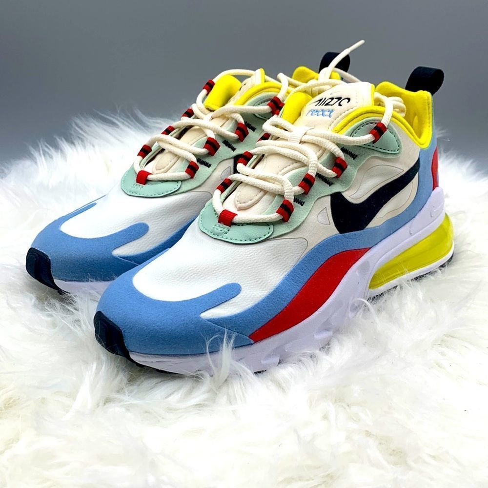 WMNS Nike Air Max 270 React Size 6 AT6174-002